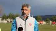Sivasspor Teknik Direktörü İsmet Taşdemir, Rey Manaj'ın Durumunu Açıkladı
