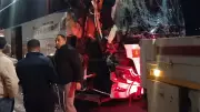 İstanbul'da Otobüs-Tır Çarpışması: 10 Yaralı, Trafik Felç Oldu
