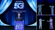 Türk Telekom 5G'yi Sanatla Buluşturdu: Müslüm Gürses Hologramla Sahneye Çıktı