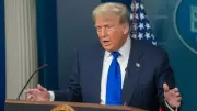 Trump'tan İngiltere'ye Sert Eleştiri: İlişkiler Eski Gücünü Yitirdi