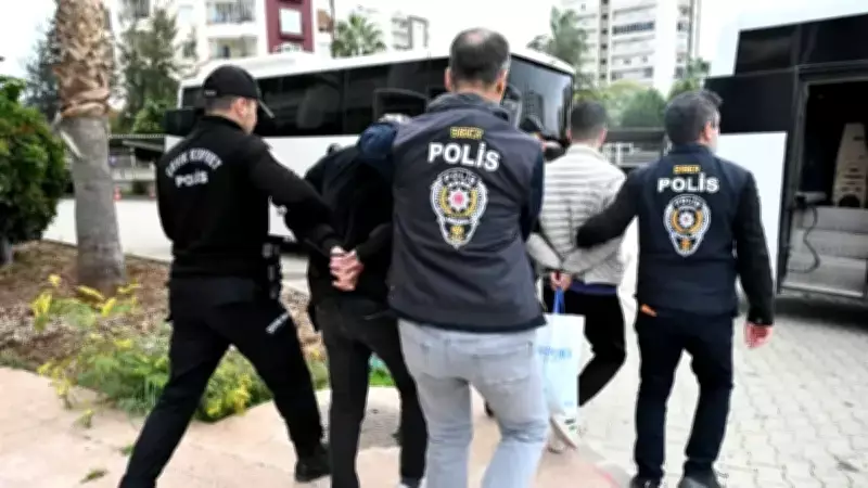 13 İlde Büyük Operasyon: 183 Şüpheli Yakalandı, 95'i Tutuklandı