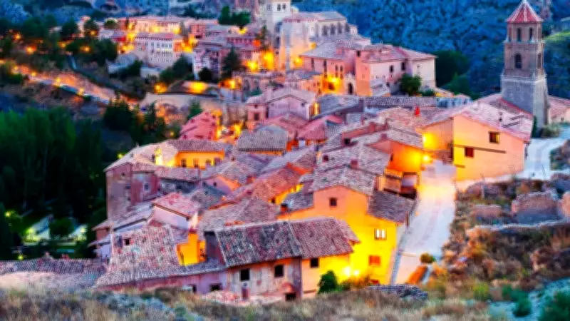 2026'da Hala Orta Çağ'ı Yaşayan 10 Kasaba: Türkiye'den 2 Yer Listede