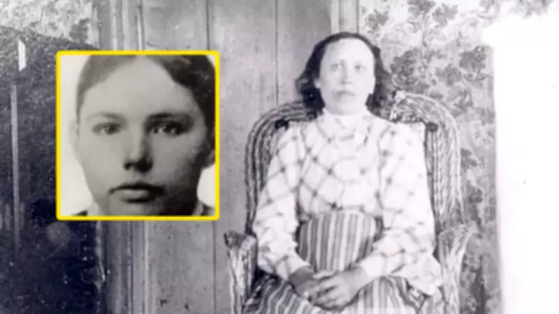 32 Yıl Süren Uyku: 14 Yaşında Daldı, 46 Yaşında Uyandı