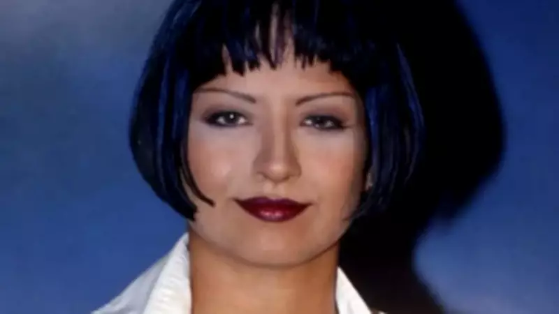 90'ların abajur kızı Bendeniz geri döndü: İşte son hali