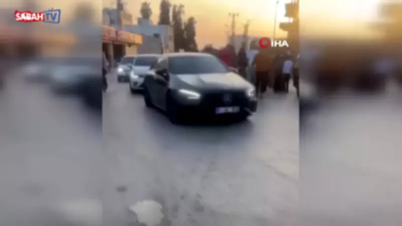 Adana'da feci kaza: Otomobil çarptı, elektrikli bisiklet ikiye bölündü