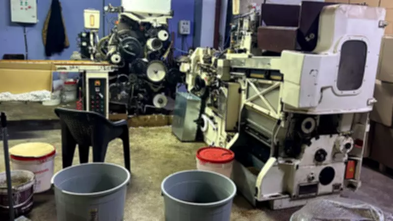 Adana'da Kaçak Sigara Operasyonu: 15 Gözaltı, 170 Milyon Liralık Malzemeye El Konuldu