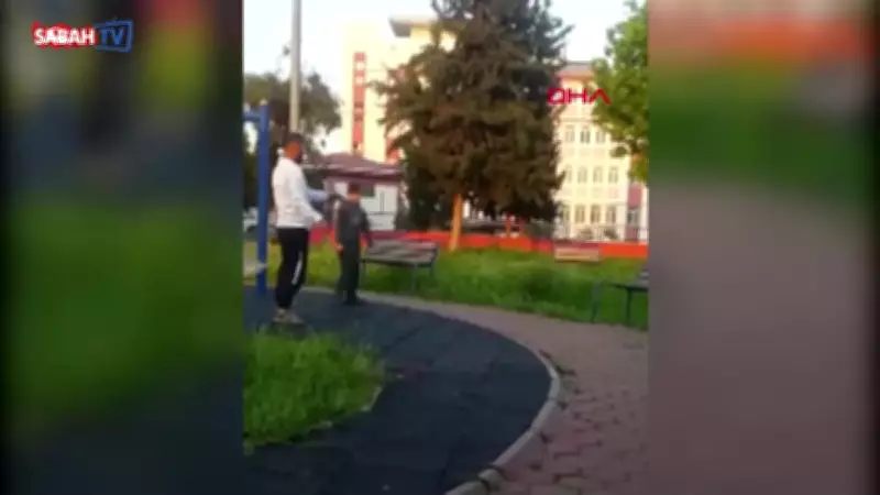 Adana'da çocuğa oyuncak silahla atış talimi yaptıran kişi tepki çekti