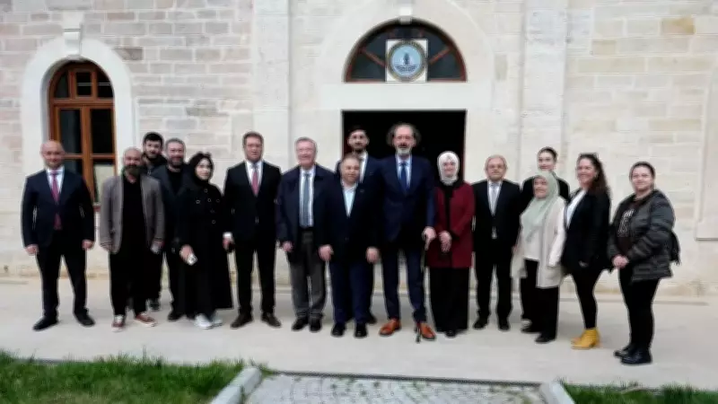 AK Parti İstanbul'da Esnaf ve Vatandaş Buluşmaları Sürüyor