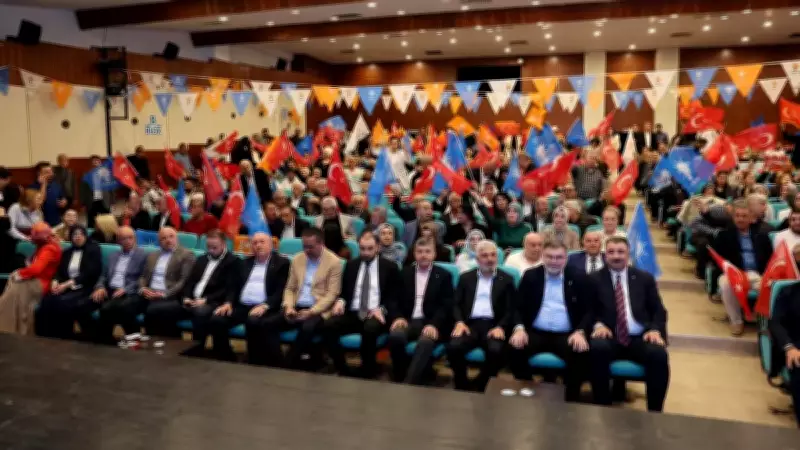 AK Parti İzmir'de dev teşkilat buluşması: 1297 mahalle başkanı katıldı