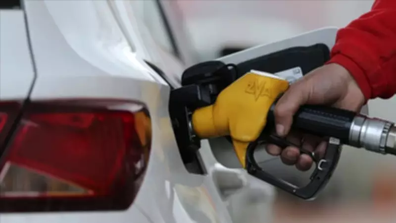 Akaryakıt Fiyatlarında Tarihi İndirim: Motorine 15 TL'lik Düşüş Geliyor
