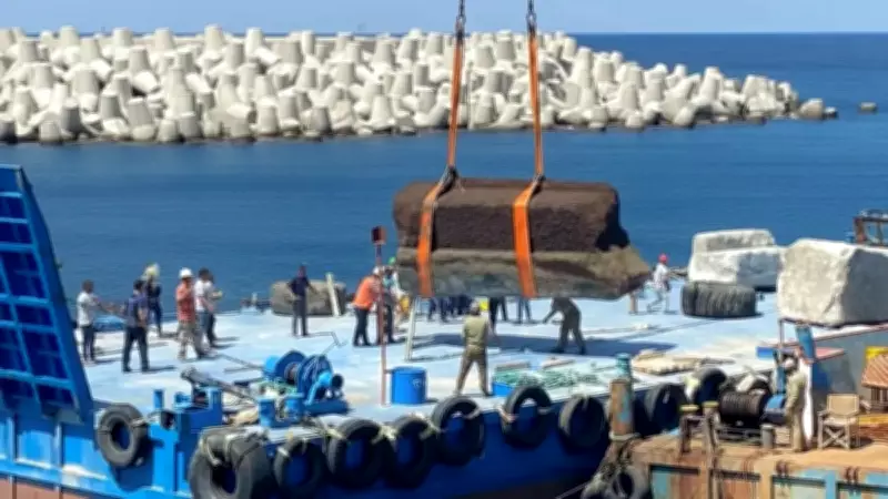 Akdeniz'in Dibinde 1600 Yıllık Sır: İskenderiye Feneri'nin Dev Blokları Bulundu