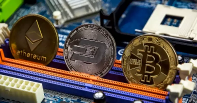 Altcoinler Harekete Geçti: Bitcoin Boğaları 2 Ay İçinde 100 Bin Doları Hedefliyor