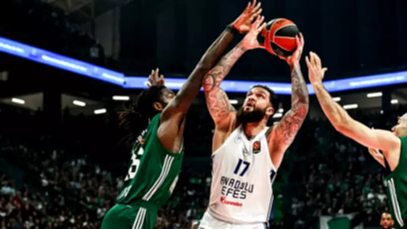 Anadolu Efes, EuroLeague'de Panathinaikos'a Farklı Mağlup Oldu