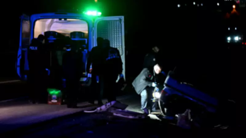 Ankara Gölbaşı'nda Otomobil Takla Attı: 1 Ölü, 2 Yaralı