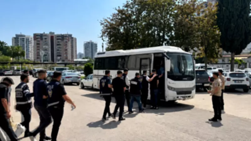 Şanlıurfa merkezli 11 ilde siber dolandırıcılık operasyonu: 42 gözaltı