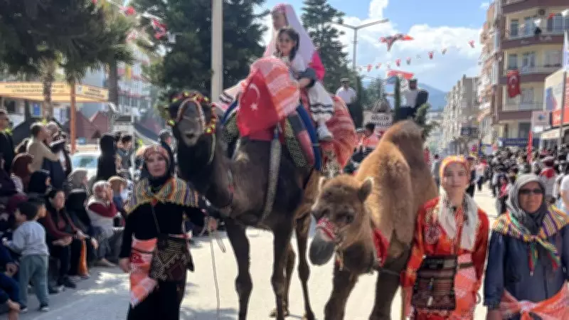 Antalya'da 27. Tarım ve Seracılık Festivali Yörük Göçüyle Başladı