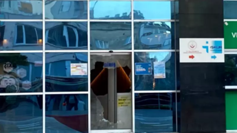 Antalya'da Belediye Binasına Pompalı Tüfekle Saldırı: Şüpheli Yakalandı