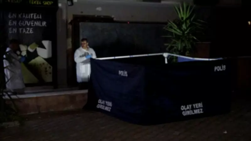 Antalya'da Kaldırımda Ölü Bulunan 30 Yaşındaki Adamın Kimliği Belli Oldu