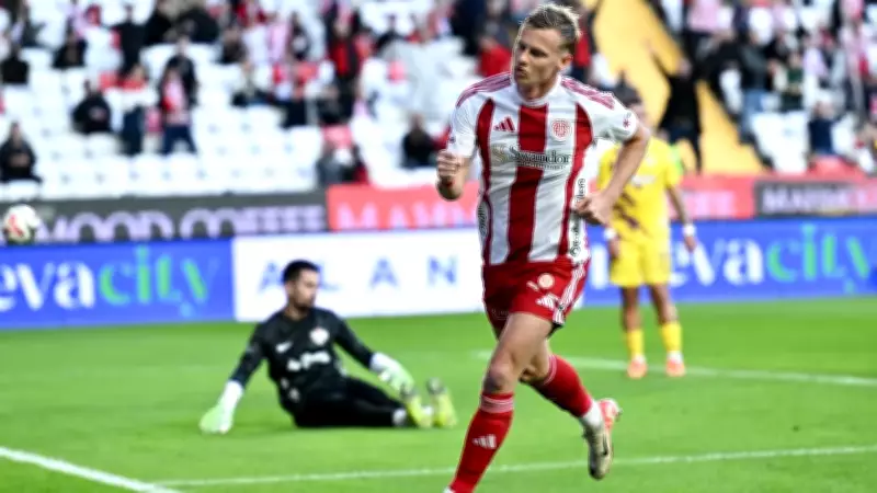 Antalyaspor, Eyüpspor'u 3-0 Yenerek 5 Hafta Sonra Galibiyete Ulaştı