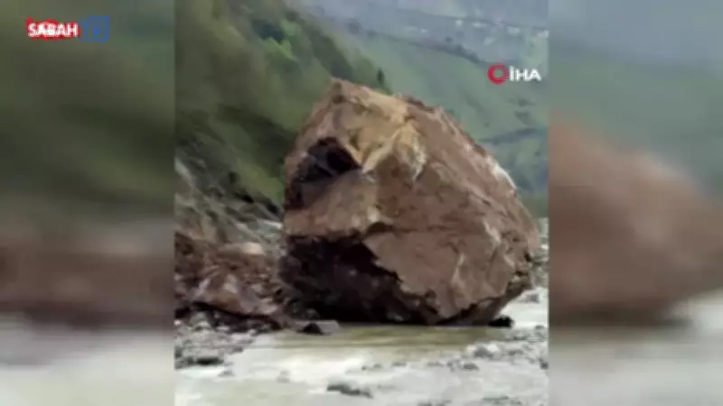 Ardeşen'de Heyelan: Dev Kaya Kütlesi Dere Yatağına İndi