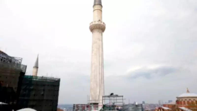 Ayasofya'nın Kuzeydoğu Minare Restorasyonu Tamamlandı