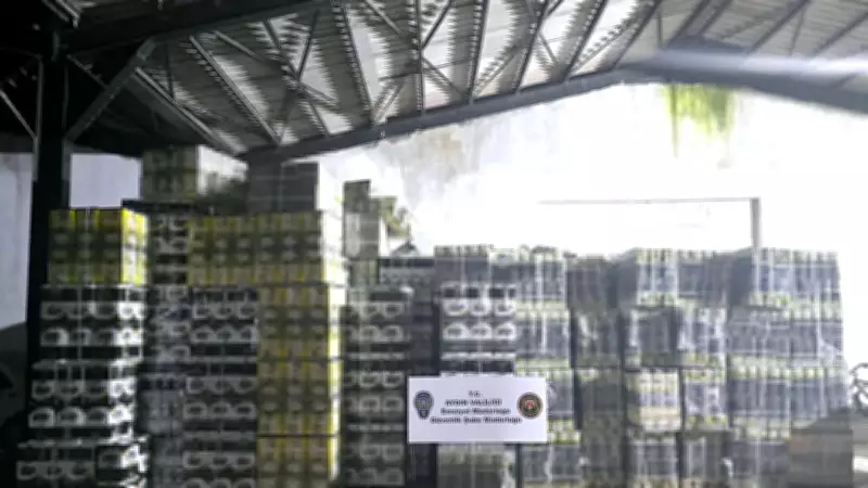 Aydın'da Doluma Hazır 6 Bin Litre Tağşiş Zeytinyağı Ele Geçirildi