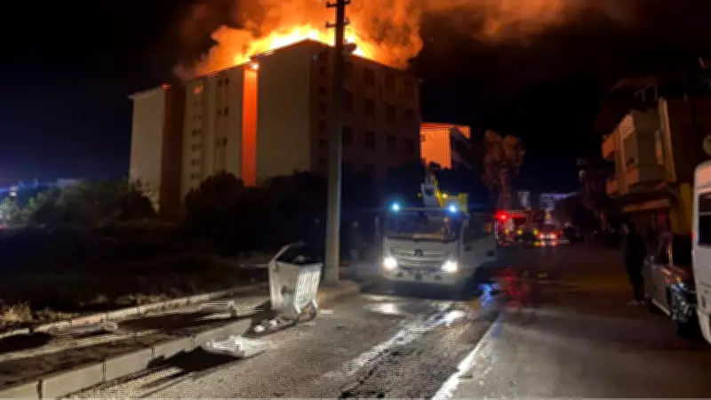 Aydın'da Lise Yurdunda Çıkan Yangında Öğrenciler Tahliye Edildi