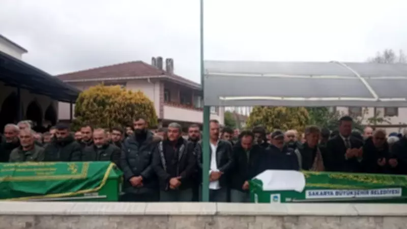 Aynı mahallede acı tesadüf: İki komşu 2 saat arayla kalp kriziyle öldü