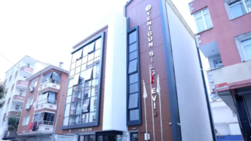 Bağcılar'da Yeni Bilgi Evi Açıldı: 25 Bin Öğrenciye Ücretsiz Eğitim