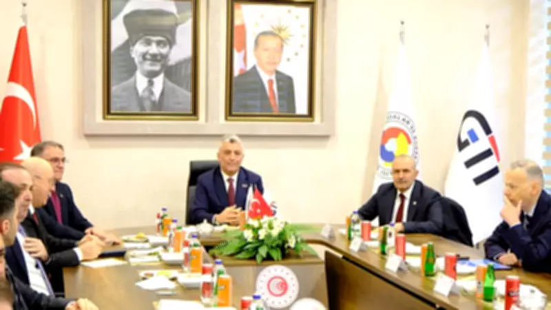 Bakan Bolat: 'İran'a Açılan Sınır Kapılarında Herhangi Bir Sorun Bulunmuyor'