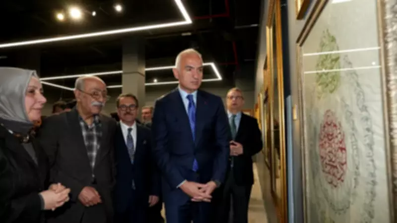 Bakan Ersoy'dan Geleneksel Sanatlara Güçlü Destek: 'Fuadnâme' Sergisi Kültür Mirasımızın Somut Göstergesi