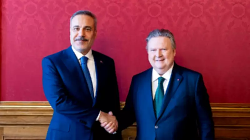Bakan Hakan Fidan, Viyana Eyalet Başbakanı Ludwig ile Görüştü