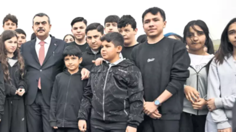 Bakan Tekin: Öğrenci Güvenliği İçin Hiçbir Risk Göz Ardı Edilmeyecek