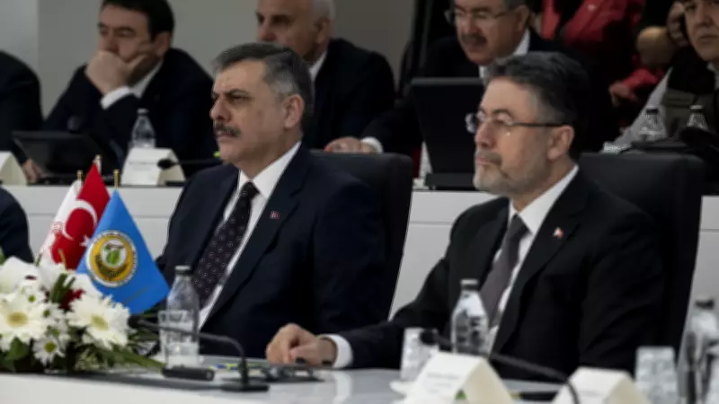 Bakanlar Çiftçi ve Yumaklı orman yangınları koordinasyon toplantısına katıldı