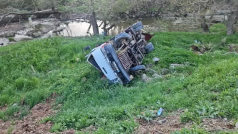 Balıkesir'de Sepetli İş Makinesi Şarampole Yuvarlandı: 1 Ölü, 1 Yaralı