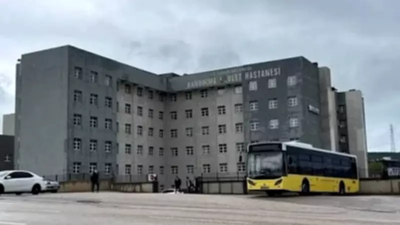 Bandırma'da Cenaze Evinde Genç Adam Fenalaşarak Hayatını Kaybetti