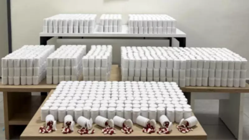 Bayraklı'da Büyük Uyuşturucu Operasyonu: 102 Bin Hap Ele Geçirildi