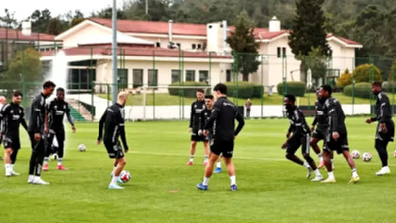 Beşiktaş, Alanyaspor Maçı Öncesi Kondisyon ve Taktik Çalışması Yaptı