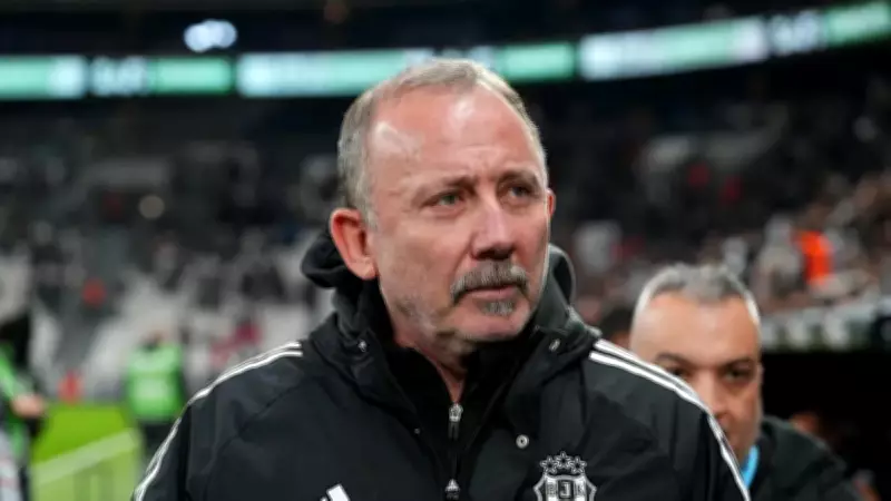 Beşiktaş'ta 2 Oyuncuyla Yollar Ayrılıyor! Sergen Yalçın Biletleri Kesti