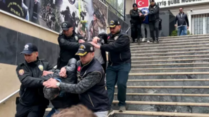 Beşiktaş'ta Lüks Araçları Kundaklayan Çete Üyeleri Adliyeye Sevk Edildi