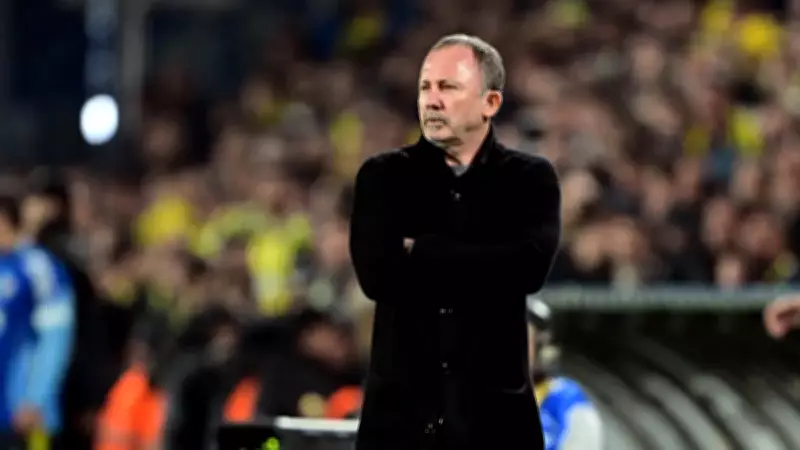 Beşiktaş'ta Transfer Hareketliliği: Kanatlara İki Yıldız Hedef