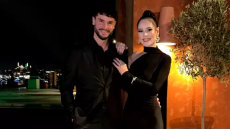 Berk Oktay, Eşi Yıldız Çağrı Atiksoy'un 40. Yaşını Sosyal Medyada Kutladı