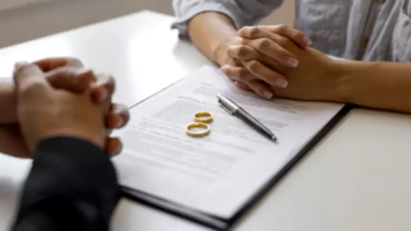 Boşanma Oranları Patladı! Hızlı Kilo Kaybı Evlilikleri Bitiriyor