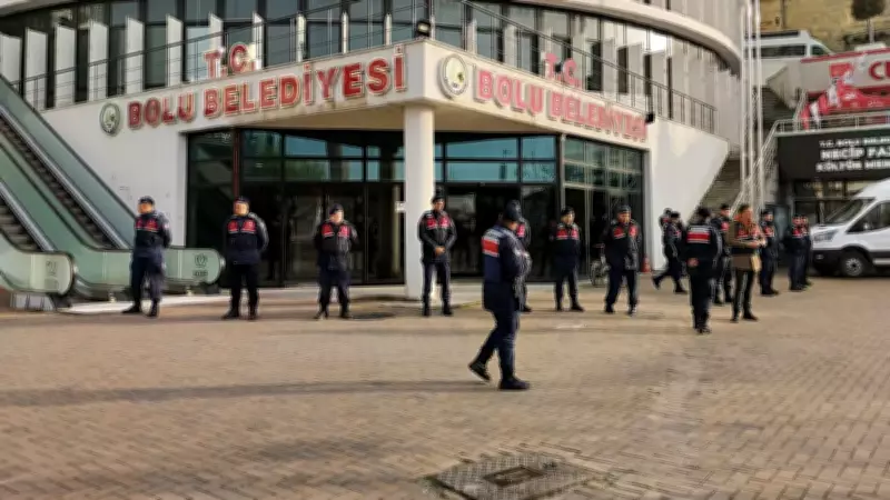 Bolu Belediyesi'nde Jandarma Araması: 3 Kişi Gözaltına Alındı