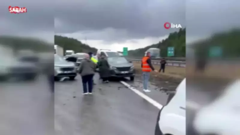 Bolu'da TEM Otoyolu'nda Zincirleme Kaza: Yağmurda 10 Araç Birbirine Girdi, 6 Yaralı