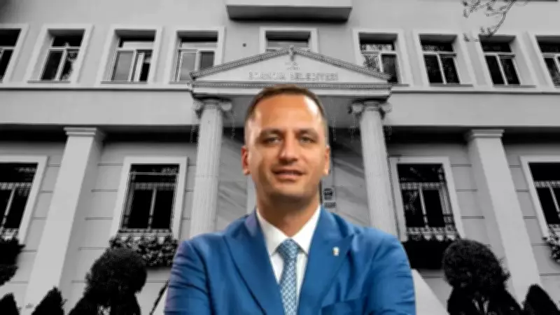 Bornova Belediyesi'nde İddialı Gözaltılar: Uşak Belediye Başkanı İlişkisi ve Maaş Skandalı