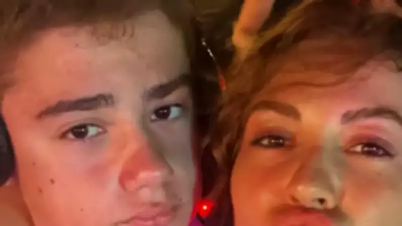 Burcu Özberk'in Yeğeninden Tatlı İstek: Beni İspanya'ya Götür