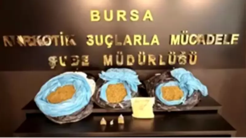 Bursa'da Çekiciye Saklanan Uyuşturucu Ele Geçirildi, 2 Şüpheli Tutuklandı