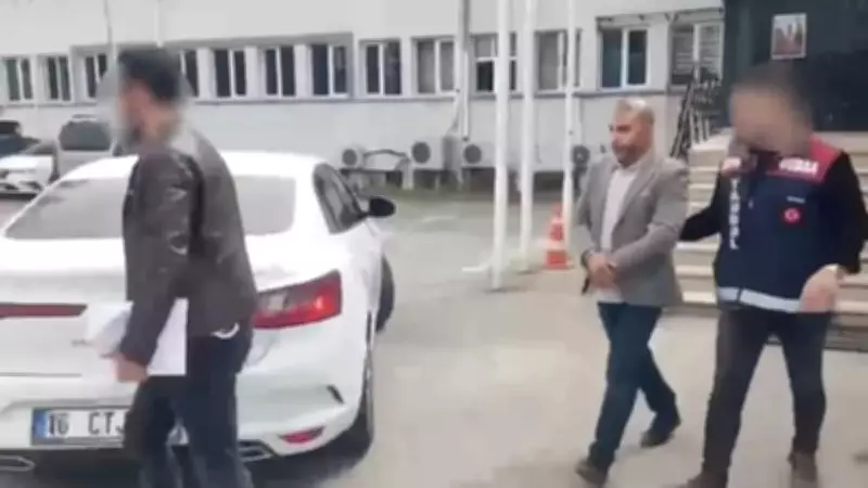 Bursa'da yaşlı çifti 2 milyon TL dolandıran sahte savcı yakalandı