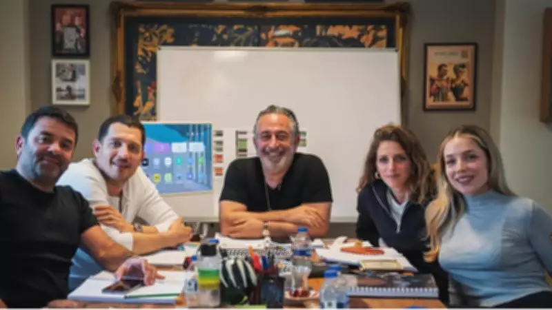 Cem Yılmaz'tan 'GORA 4 GORA' Heyecanı: Okuma Provasından İlk Kareler Paylaşıldı